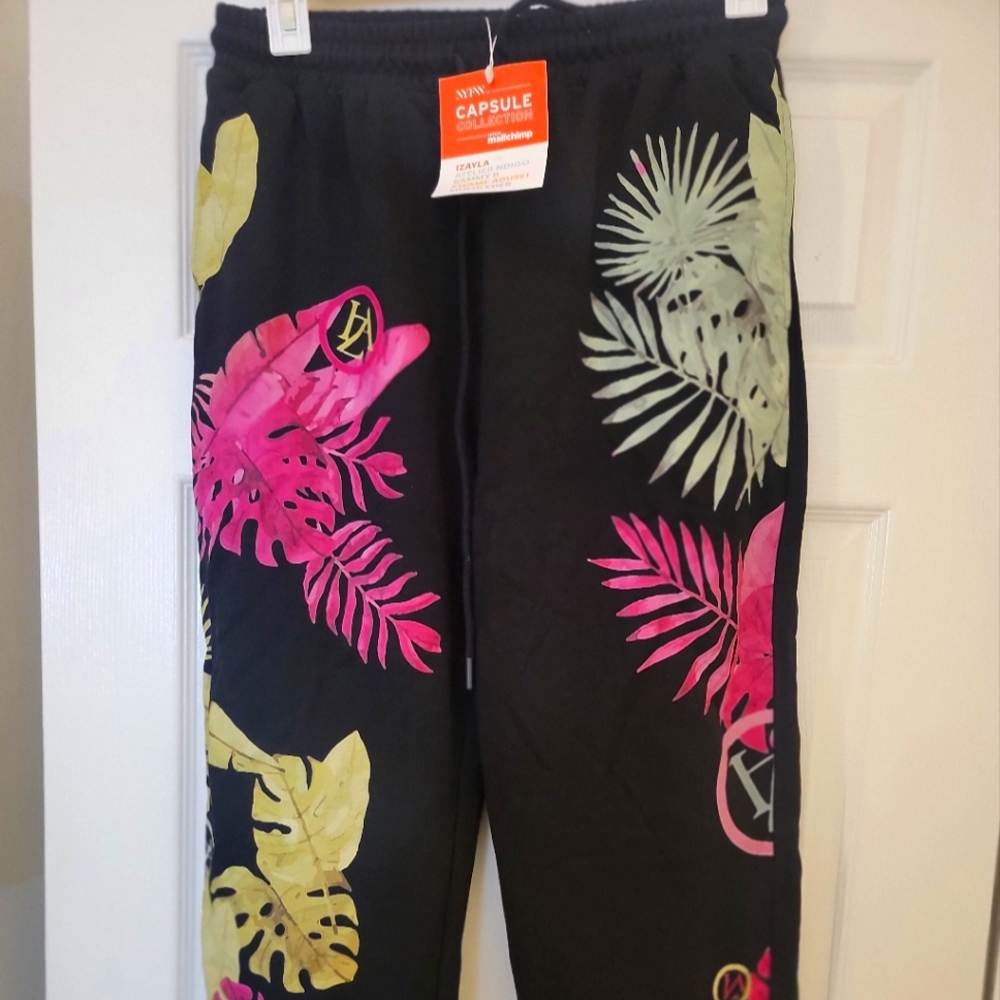NYFW Black Designer Sweatpants XL